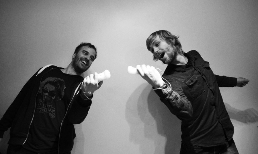 Spin the Bottle 4
