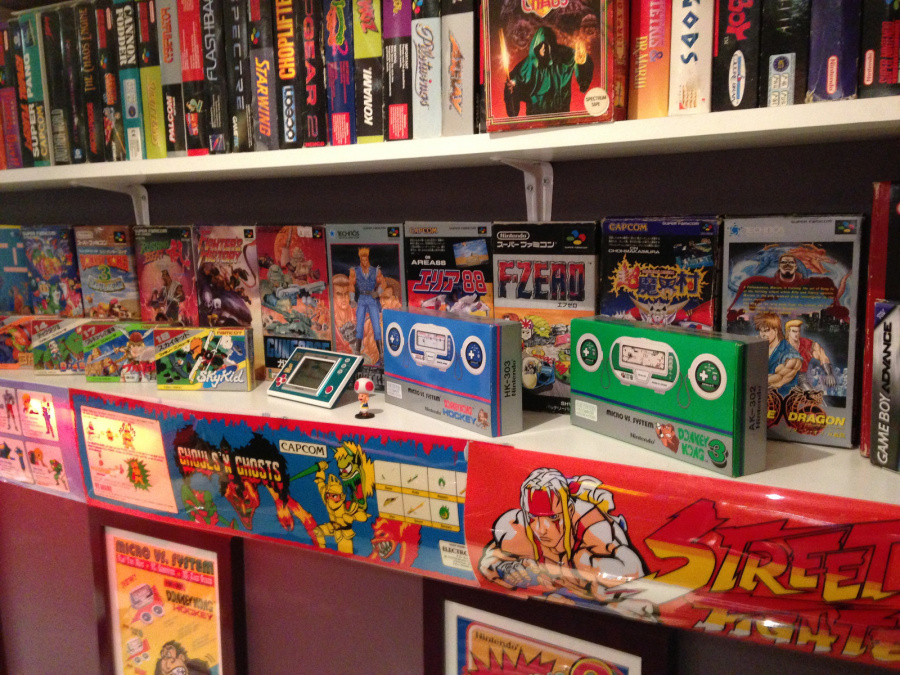 SNES games and other Nintendo goodies