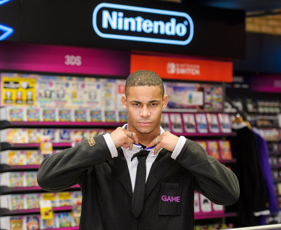 GAME Switch Suit Edit04.JPG