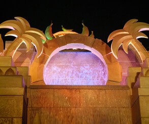 The park takes on an entirely new image at night, adding a soft neon glow to most things, even turning the ride itself into something more reminiscent of a dark ride at times