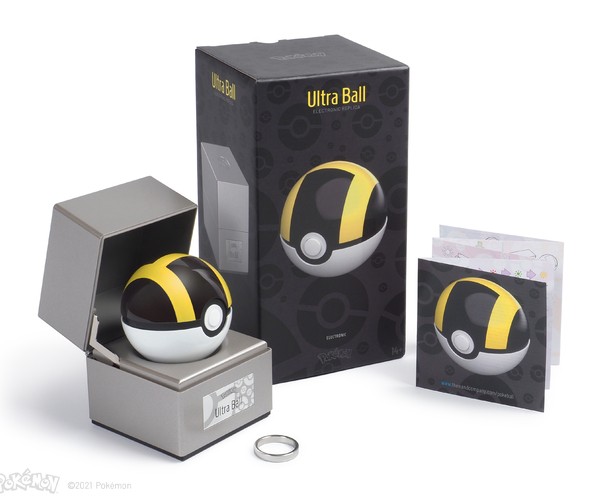 Ultra Ball Pack Shot