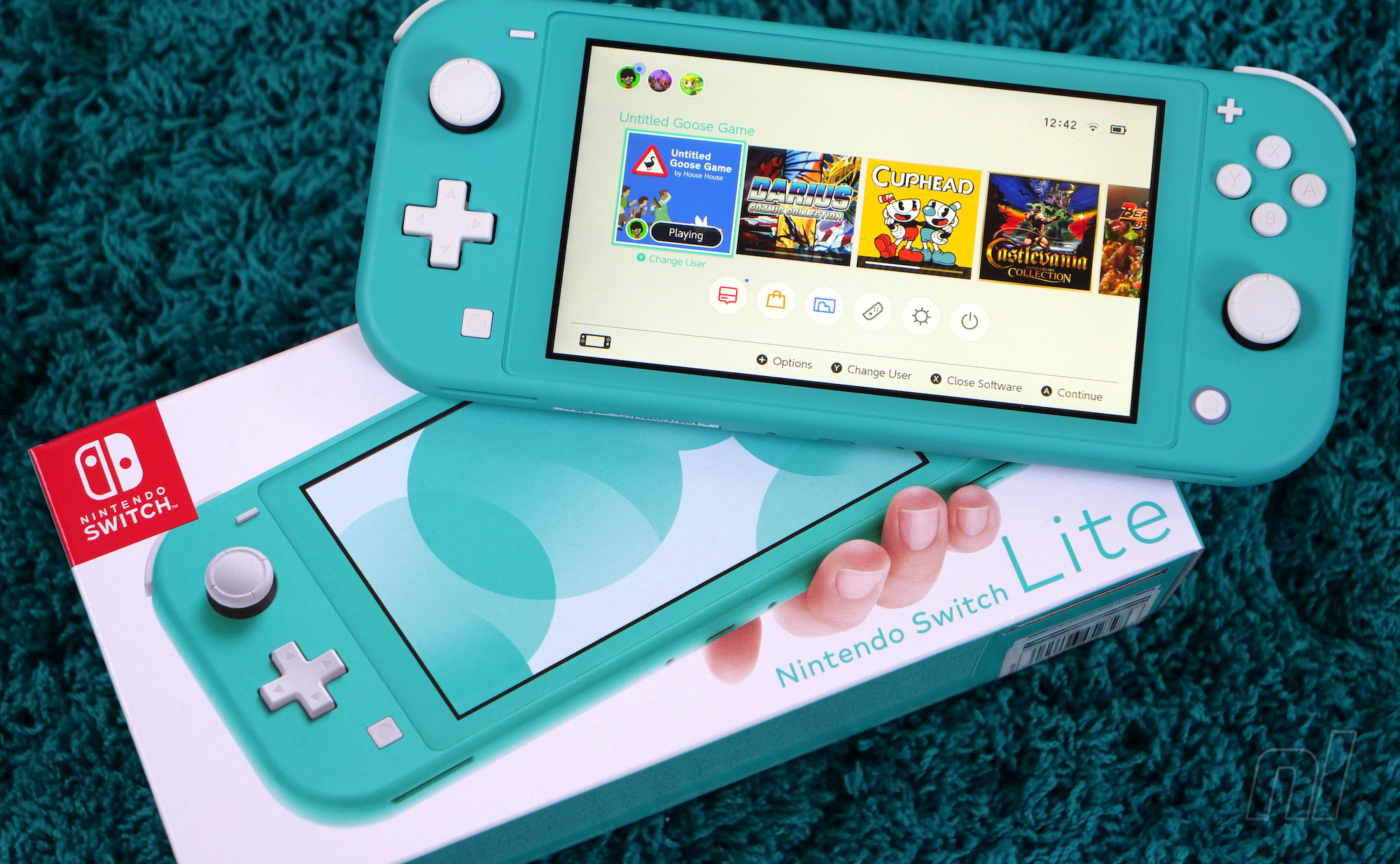 can the nintendo switch lite play ds games