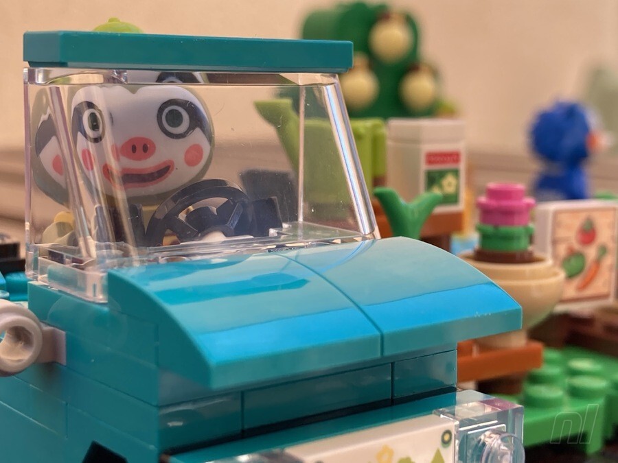 LEGO Animal Crossing - Leif's Caravan & Garden Shop