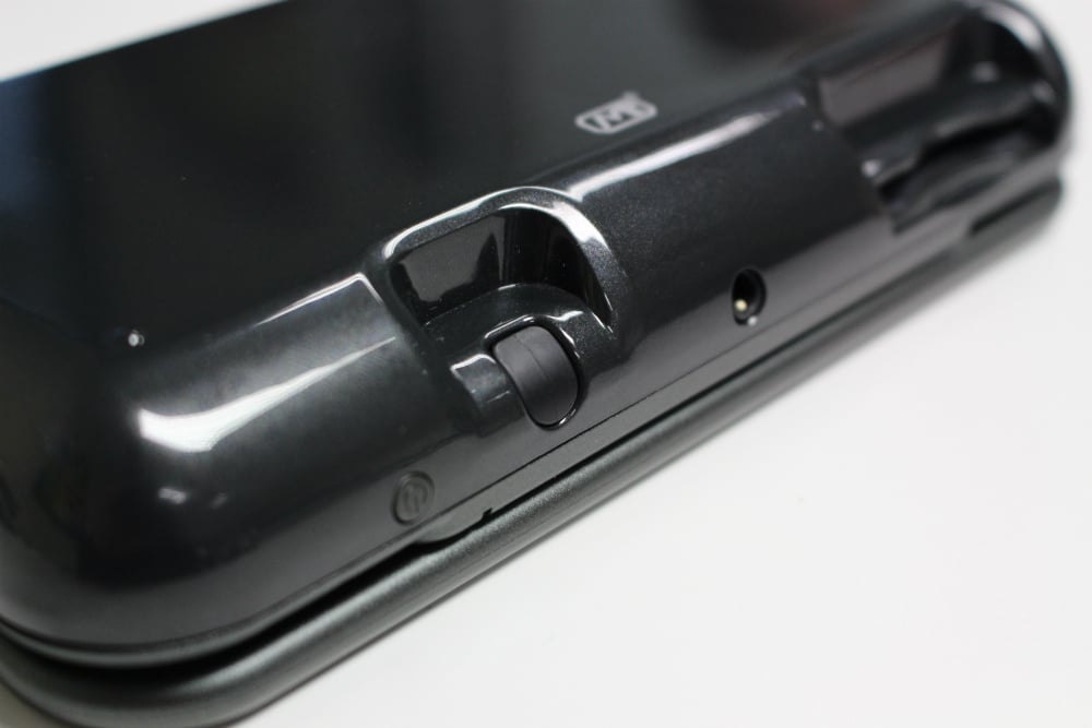 Sophie partij Retentie Accessory Review: Mugen Power's New Nintendo 3DS and 3DS XL Extended  Batteries | Nintendo Life