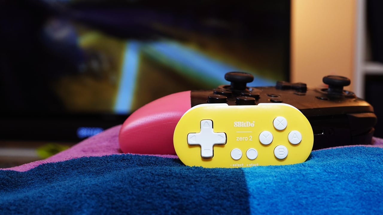 8BitDo Zero 2 Bluetooth Gamepad - Yellow Edition