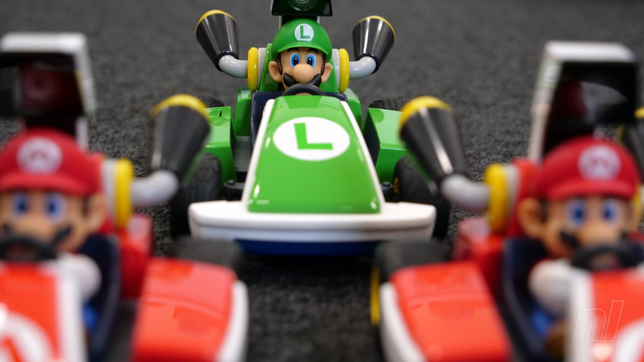 PSA: You Can Play Mario Kart Live Outside, But We Wouldn't Recommend It
