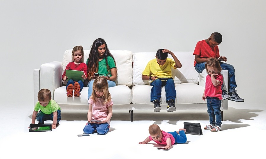 "Right, who has hidden my 3DS then?"