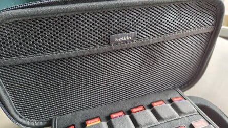 Belkin Charging Case Pro 9