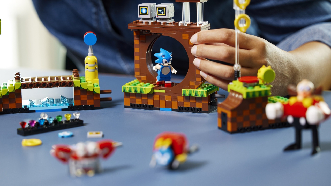 LEGO Sonic the Hedgehog Green Hill Zone Set Release Date Announced - IGN