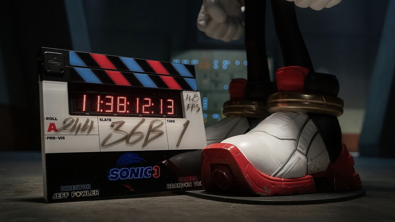 Een schaduw sluipt de scène binnen in een teaserafbeelding voor Sonic The Hedgehog 3