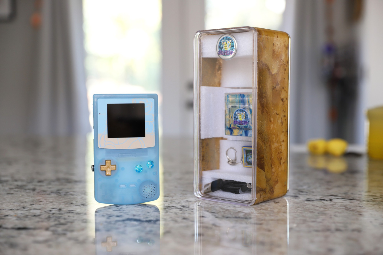 ZELDA GOLD Link to the Past Custom Gameboy Advance Mod W/ 