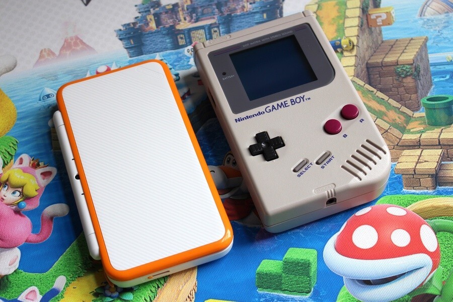 2DS versus Game Boy