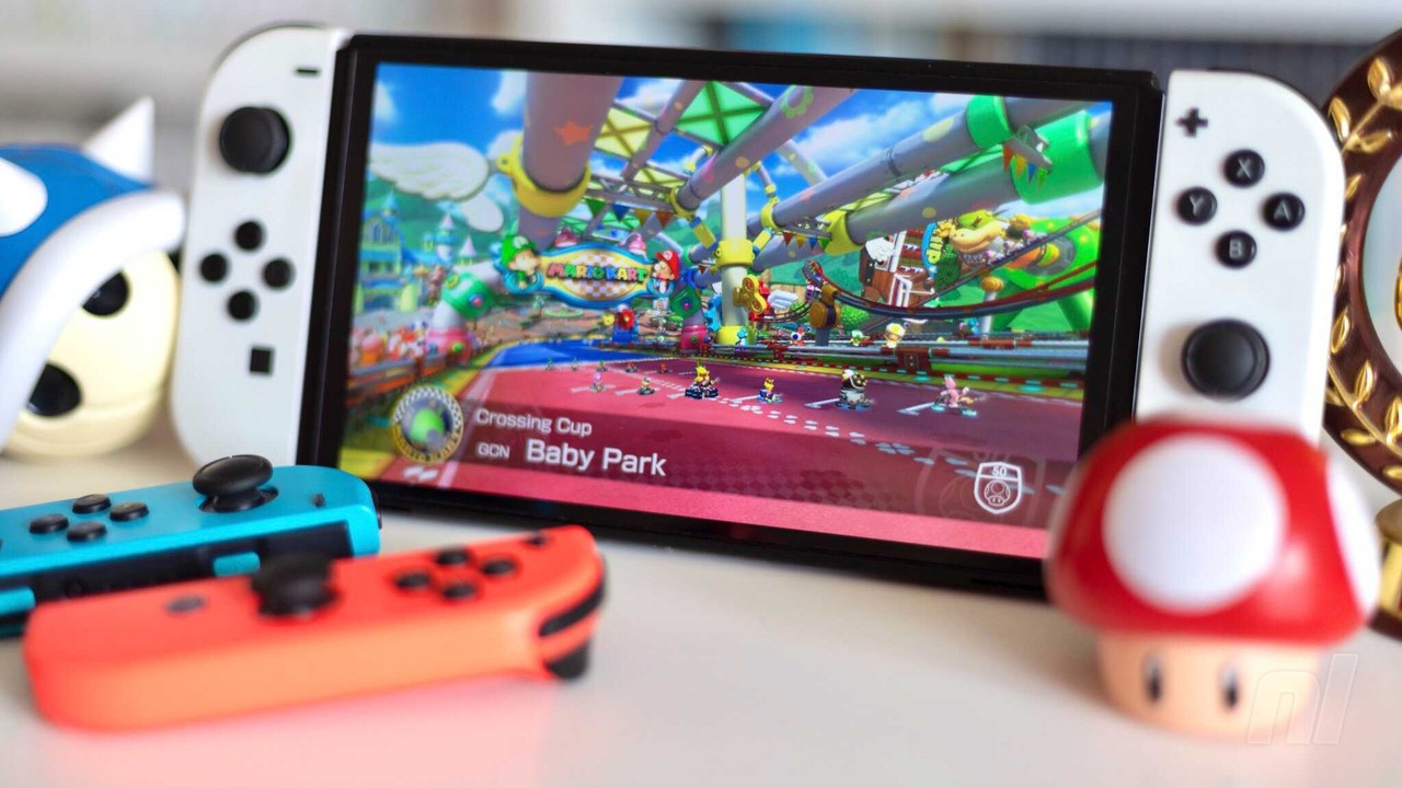 Switch OLED Mario Kart 8 Deluxe Baby Park