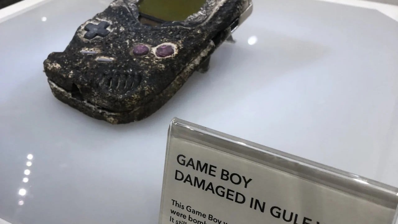 This Nintendo Game Boy Survived a Bombing in the Gulf War