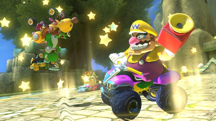 Wario shows off his Super Horn