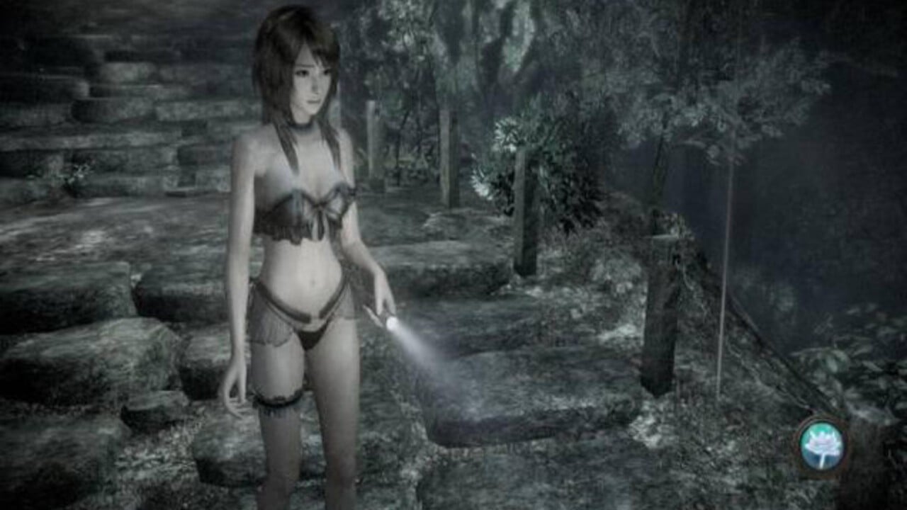 No clothes?! UNDERWEAR MOD for Resident Evil Village 