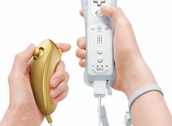Grab a Gold Nunchuk from US Club Nintendo