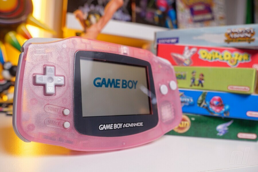 Game Boy Advance Fuşya 2