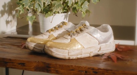 A bunch of stinky shoes felt like an apt visual for this one