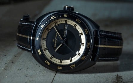 Pan Europ model (left) and Khaki Field model (right)