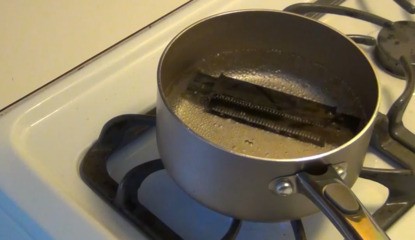 You Can Fix Your NES 72-Pin Cartridge Connector By Boiling It