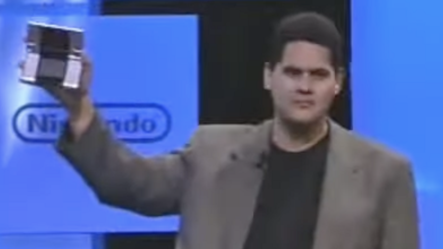 At the DS' E3 reveal, how did Reggie describe the handheld's wi-fi capabilities?