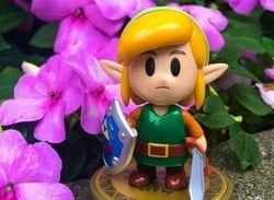 Prepare To Fight Or Run When You Summon Shadow Link With The Link's Awakening amiibo