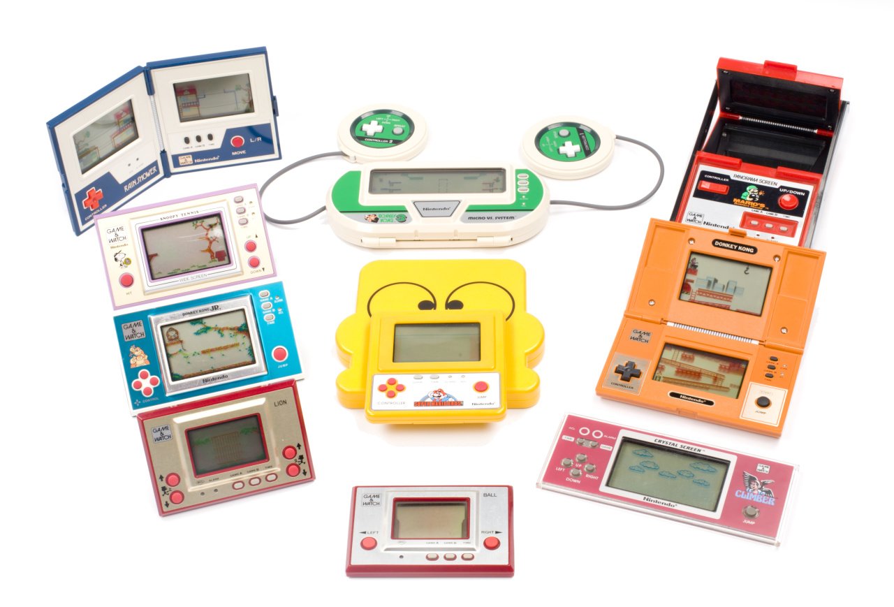 How Nintendo's Game & Watch Took Withered Technology And Turned