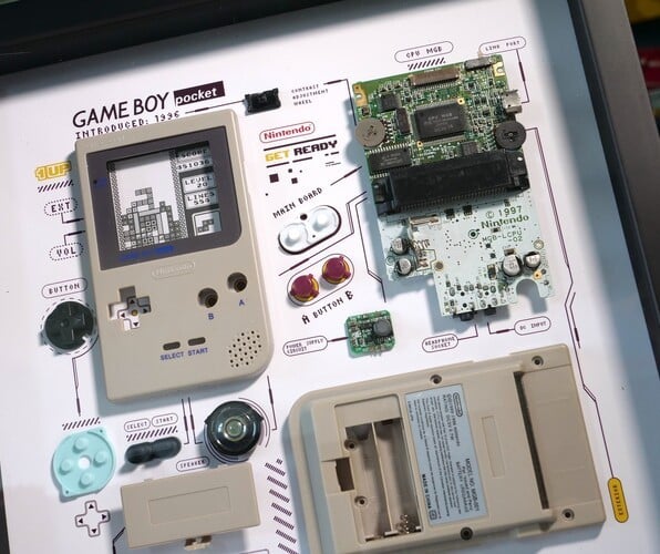 Grid Game Boy