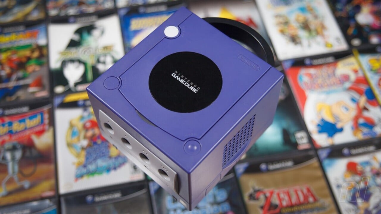 Nintendo GameCube Gaming Console 