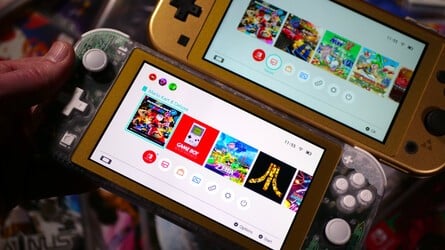 In these images, both the Switch Lite and the modded Switch Lite OLED have their screen brightness set to maximum. As you can see, the SUPER5 modded console offers a brighter, more vibrant display with superior contrast