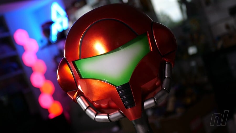 First 4 Pictures Samus Helmet