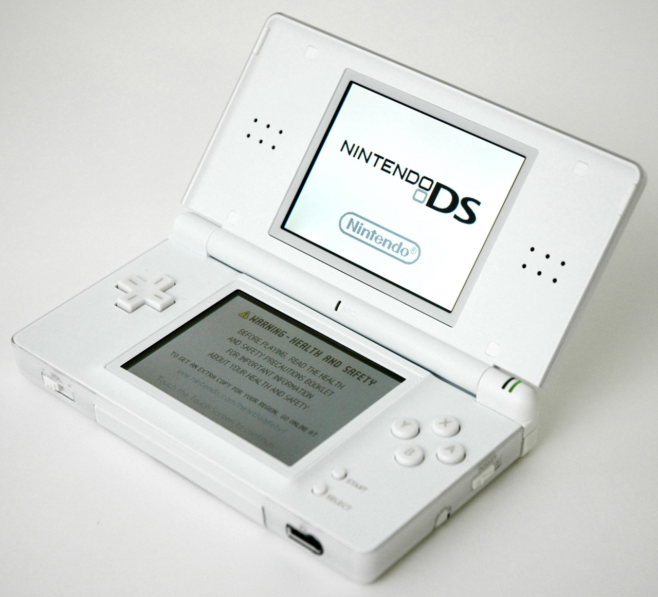 What does DS stand for in Nintendo DS? Explained - Dot Esports