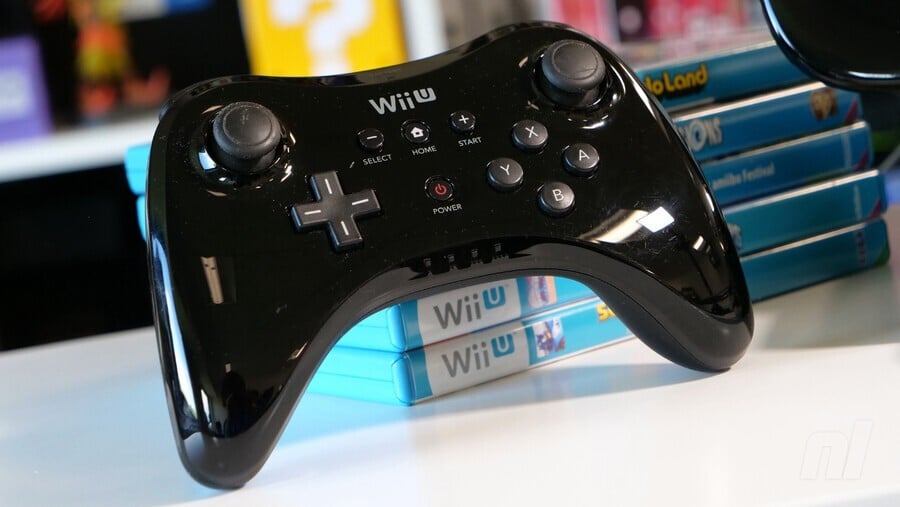 Wii U Pro Denetleyici