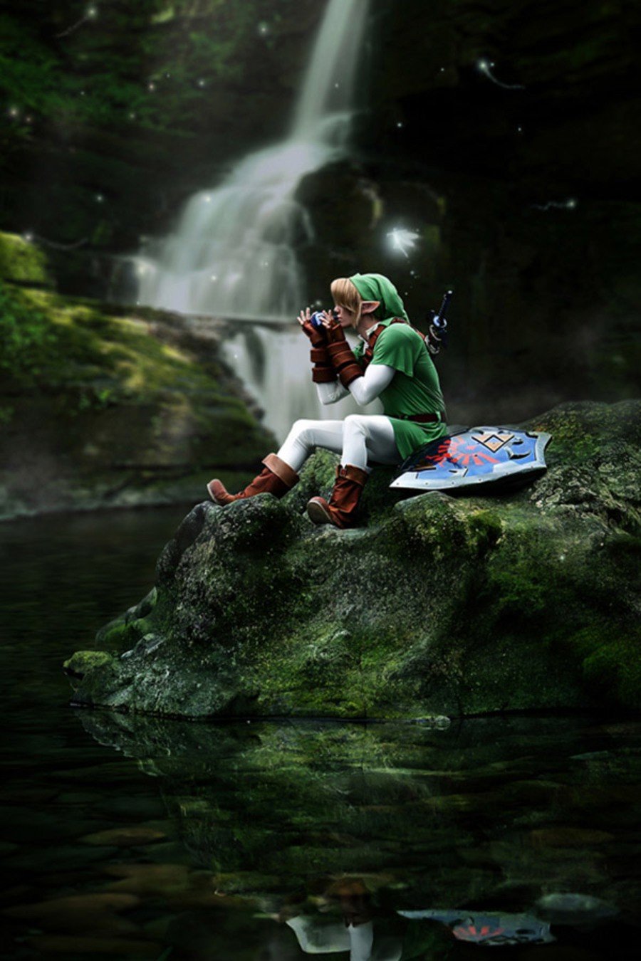 Cosplay Friday: The Legend of Zelda by techgnotic on DeviantArt