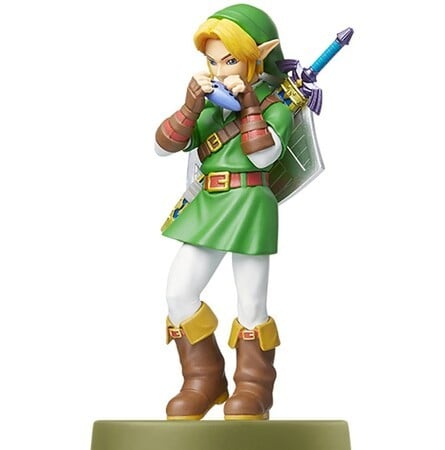 Left: Zelda figurine from the Olympics; Right: Zelda as an official amiibo