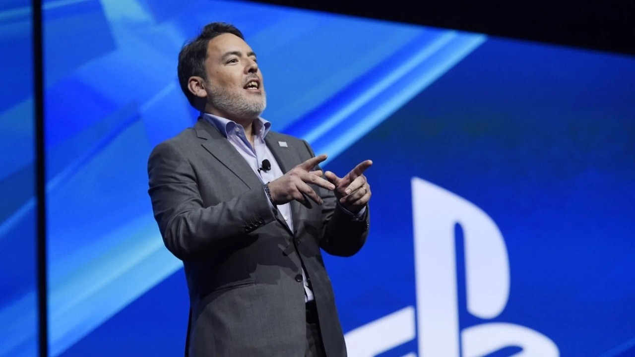 Sony CEO Speaks On PS4 Cross-Platform Play - Game Informer