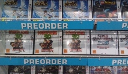 Donkey Kong 3D Swinging Into View