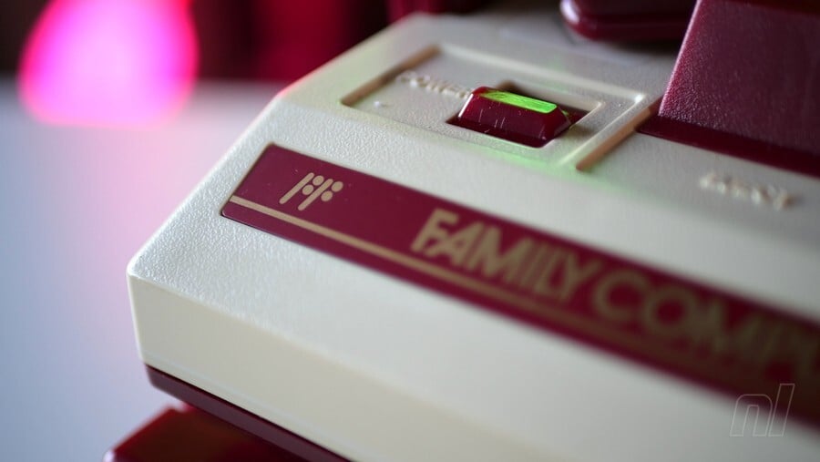 Famicom console