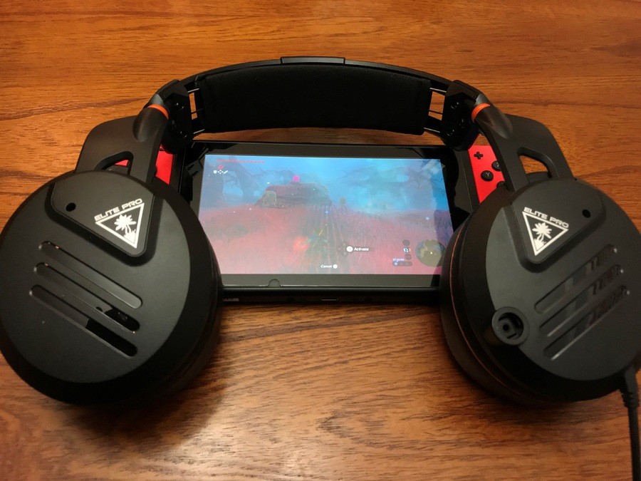 headphones4.jpg