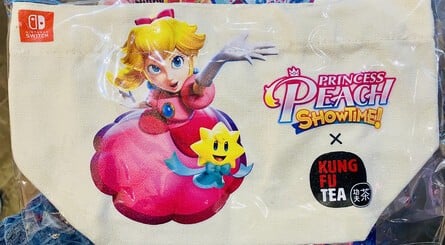 Princess Peach Showtime! Meet & Greet Gallery 19