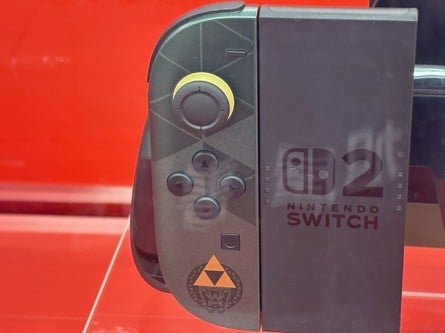 Ocarina / Zelda Console 6