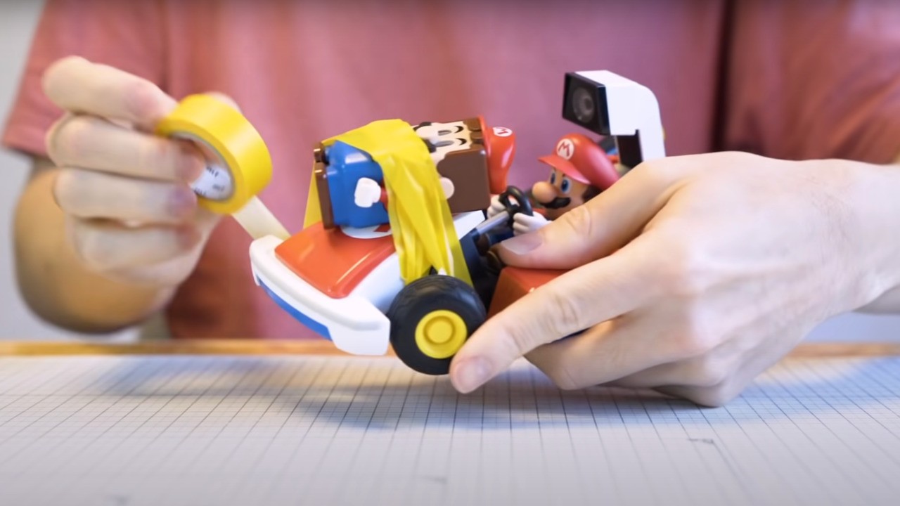 Random: This Mario Kart And LEGO Mario Fusion Is A Work Of Genius