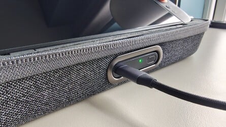 Belkin Charging Case Pro 7