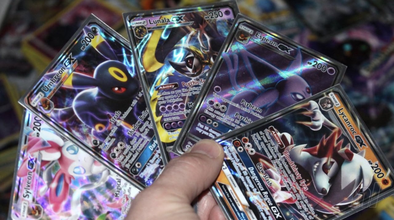 SUPER POKEMON CARD COLLECTION OF THE LITTLE SPIDER 