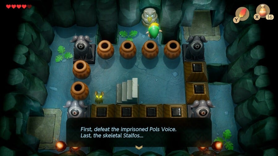 The Owl Statue offers hints about the order in which enemies should be killed in a later room