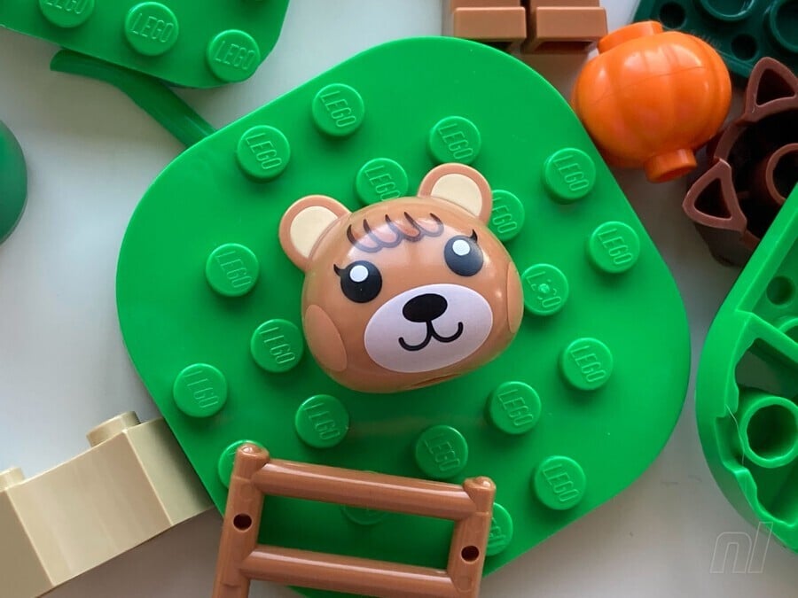 LEGO Animal Crossing – Maples Kürbisgarten 1