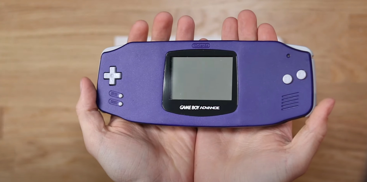Random This Absolute Unit Of A Game Boy Advance Was Made By The 