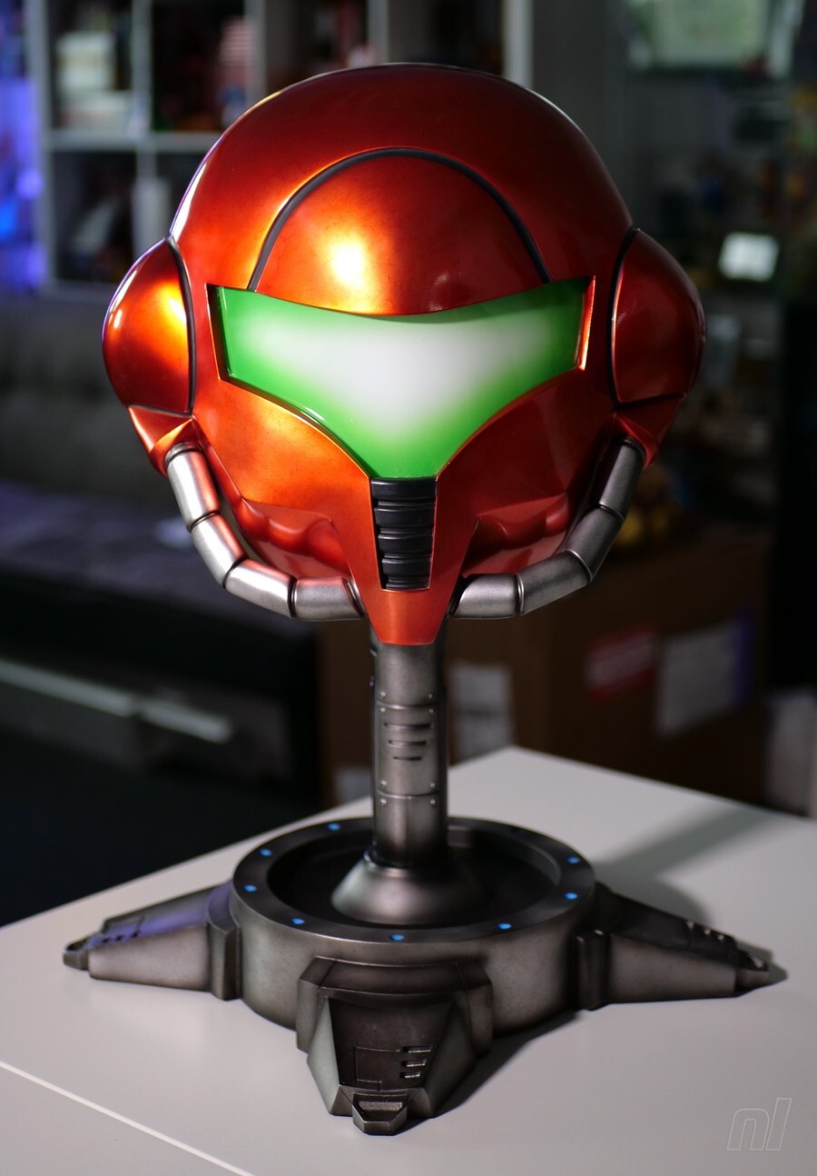 First 4 Pictures Samus Helmet