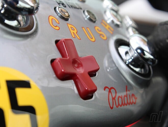 PB Tails Crush 550 TMR Controller For Switch 1 & 2